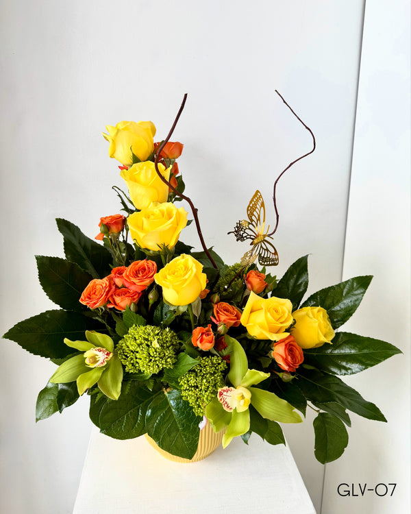 GLV-07 - Mixed Roses and Orchids
