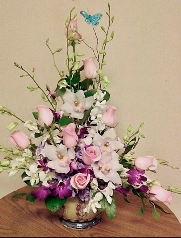 GLW149 - ASSORTED ORCHIDS AND ROSES WITH SILK BUTTERFLY